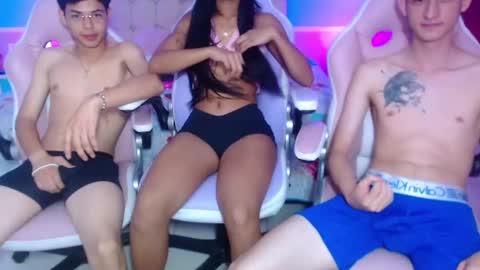 Liam scott  online show from February 13, 2:12 am