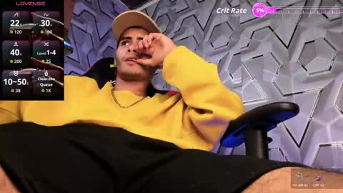  white fox  online show from November 17, 12:46 am