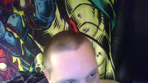 Snapshot of a_bored_dragon chatting on March 9, 9:24 am A Bored Dragon online show from March 9, 9:24 am