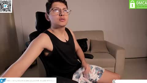 a_lejandro08 online show from July 20, 7:36 am
