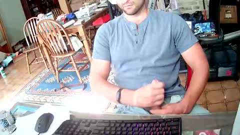 a_wittol_one online show from October 22, 5:49 pm