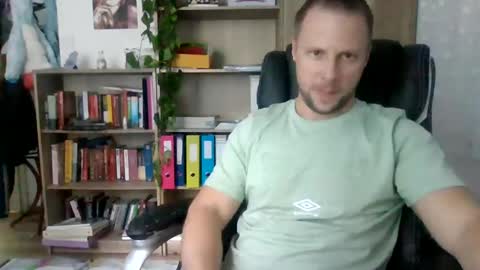 Long distance cumshot online show from February 27, 10:26 am