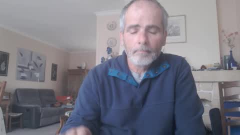 Aalex1717 online show from May 11, 1:02 pm