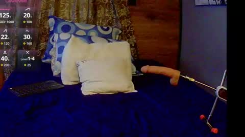 Aaron online show from July 22, 1:52 am