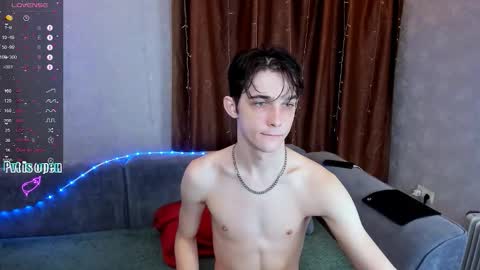 Aaron Bang online show from March 15, 11:11 pm