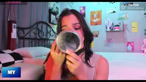 Aaron  online show from February 5, 3:24 am