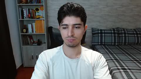 Aaron online show from November 4, 7:59 pm