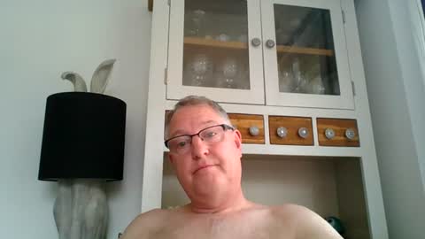 Aaron online show from June 16, 11:23 am