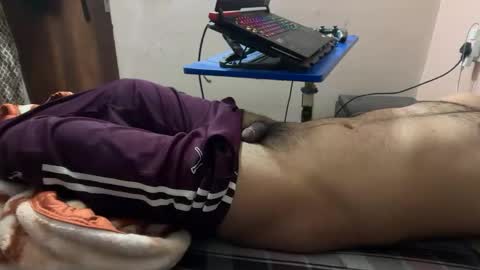 aaryan_sexoo online show from November 4, 8:10 pm