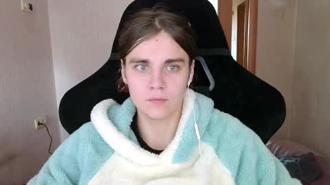 Snapshot of abbysal_blade chatting on September 19, 6:03 am abbysal_blade online show from September 19, 6:03 am