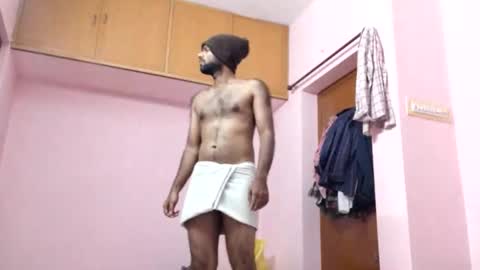 Masturbating boy online show from February 6, 1:43 pm