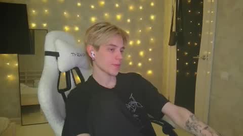 Nick online show from January 15, 4:20 pm