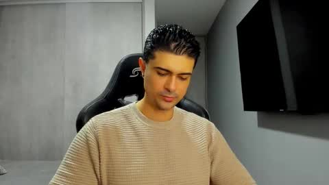 adam clarke online show from February 28, 4:00 am