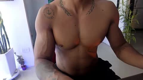 Adam Valencia online show from December 5, 7:54 pm