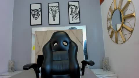 Adams Bobby online show from March 25, 11:14 am