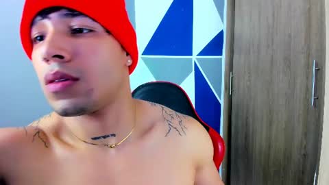 Adams online show from August 3, 1:37 am