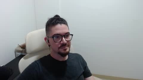 Adam online show from February 9, 7:07 pm