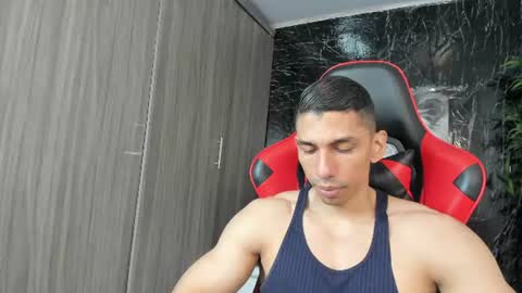 Adan Sin online show from July 24, 4:25 pm