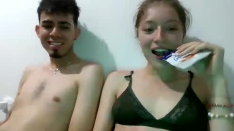 adanyevazevee online show from October 28, 5:10 am