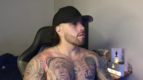 Ades online show from April 3, 8:55 am