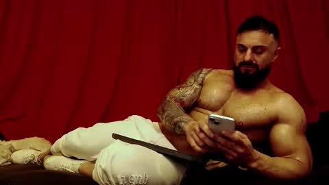 Adonis online show from November 25, 7:38 pm