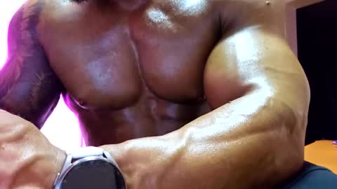 Adonis online show from April 29, 2:38 am