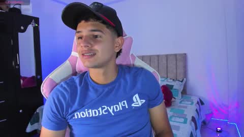 ADRIAN online show from March 20, 7:50 pm