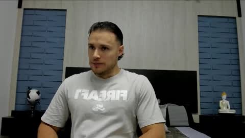 Adrein Roche online show from November 25, 10:34 pm