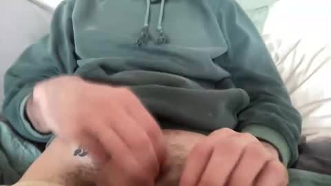 adriiiii online show from April 18, 5:14 pm