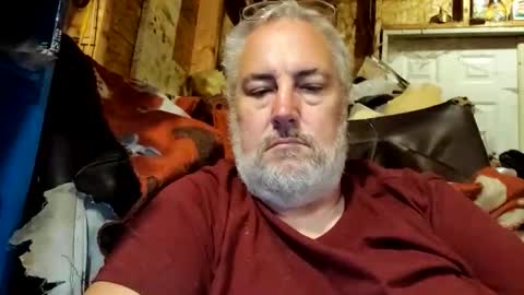 AFGuy71 online show from October 20, 4:49 am