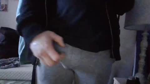 afterhourg online show from January 27, 6:19 am