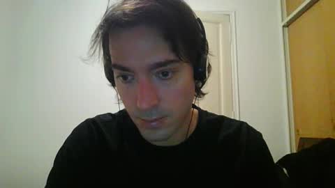 agustinsubi online show from March 6, 1:02 am