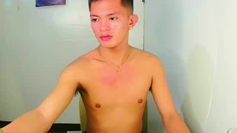 aiden_acexxx online show from May 23, 5:18 pm