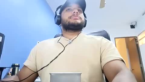 Esteban online show from January 13, 4:06 am