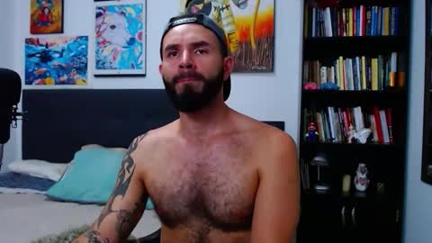 akiles online show from October 27, 11:07 pm