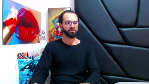 akiles online show from March 5, 12:29 am