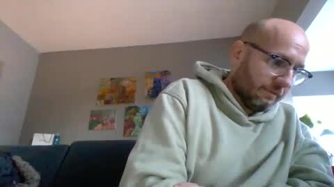 Snapshot of akpchi1984 chatting on January 4, 2:04 pm akpchi1984 online show from January 4, 2:04 pm