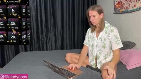 Aleksandr online show from December 16, 9:14 am