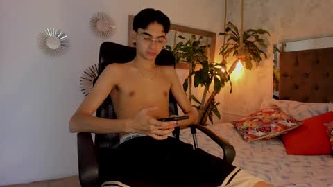 Alan online show from March 8, 12:39 pm