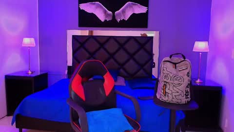 Alan online show from February 11, 6:30 am