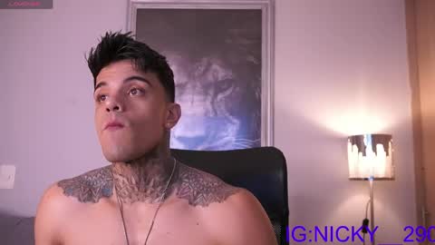 alan_morrys online show from May 27, 2:41 am