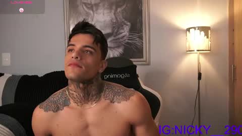 alan_morrys online show from July 23, 1:42 am