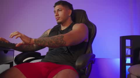 Alan online show from December 3, 6:41 am