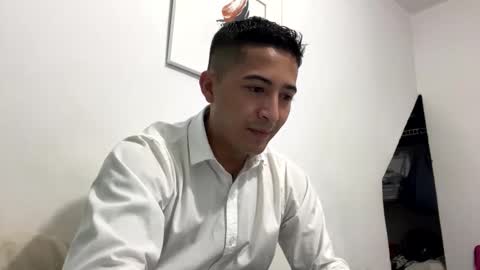 Snapshot of alanj998 chatting on September 25, 4:33 am alanj998 online show from September 25, 4:33 am