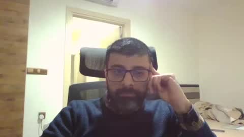 alanpageex online show from February 9, 8:02 pm