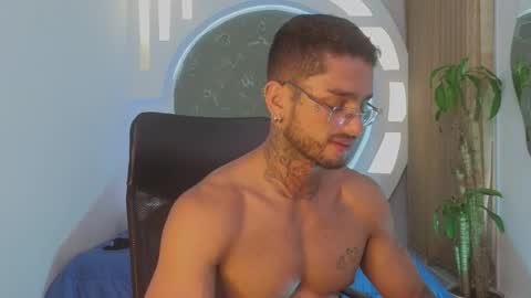 alan online show from March 25, 2:32 pm