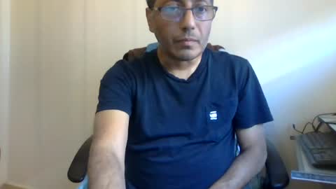 albalchal1973 online show from June 24, 1:41 am