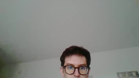 albertodivenire online show from January 25, 11:44 am