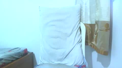 AleHot online show from March 11, 8:53 pm