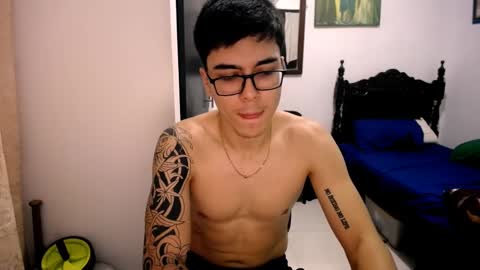 alejandro_latino02 online show from December 4, 4:16 pm